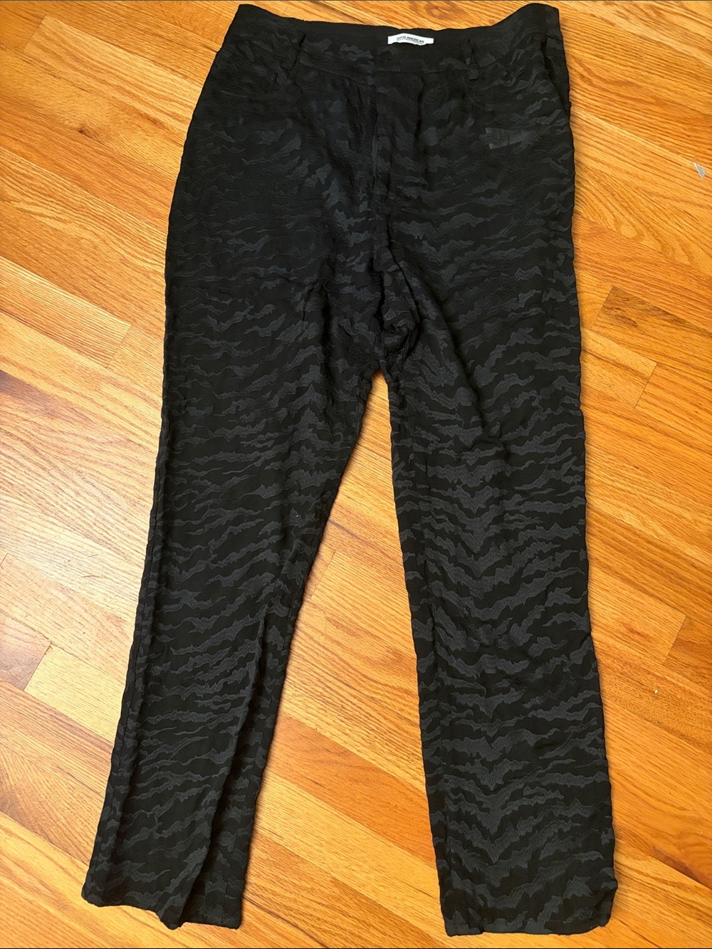 Good American sheer black zebra pants. Straight leg no stretch. Size 6/28